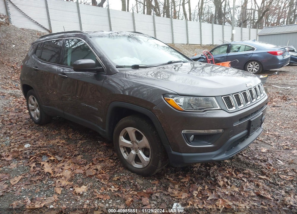 2018 JEEP COMPASS LATITUDE 4X4 VIN: 3C4NJDBB8JT256948