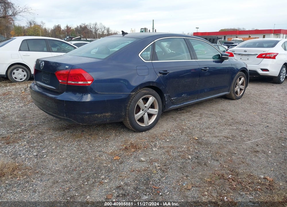 2013 VOLKSWAGEN PASSAT 2.5L SE VIN: 1VWBP7A33DC137697