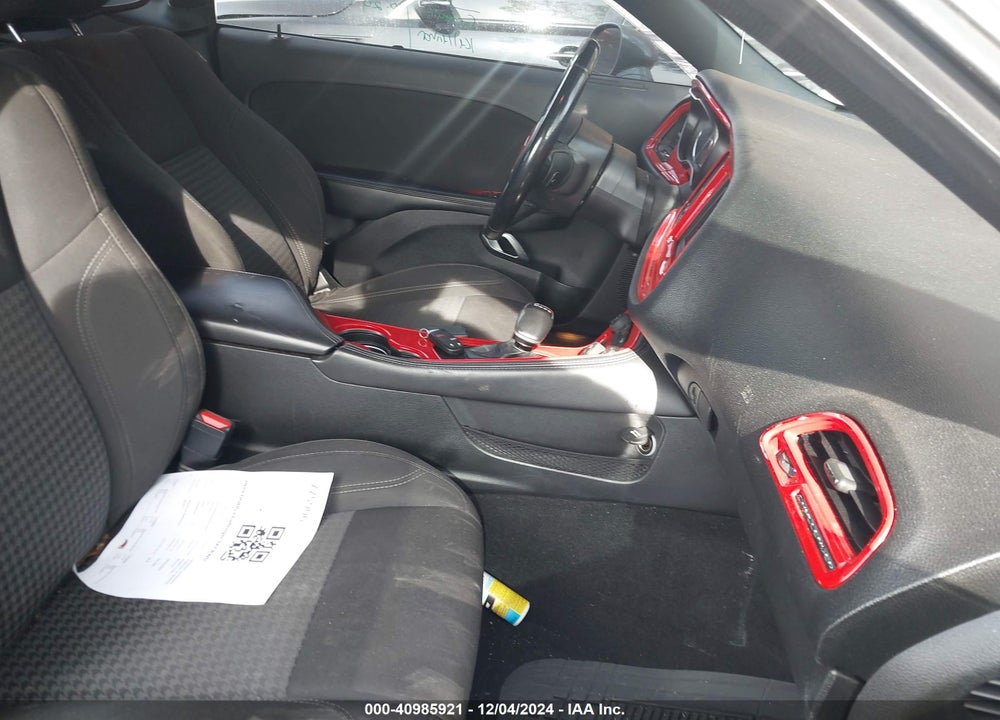 2019 DODGE CHALLENGER SXT VIN: 2C3CDZAG6KH674027