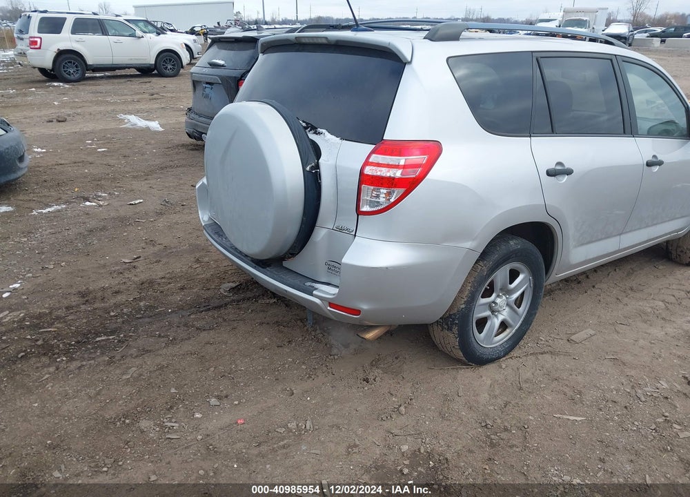 2009 TOYOTA RAV4 VIN: 2T3BF33V59W005526