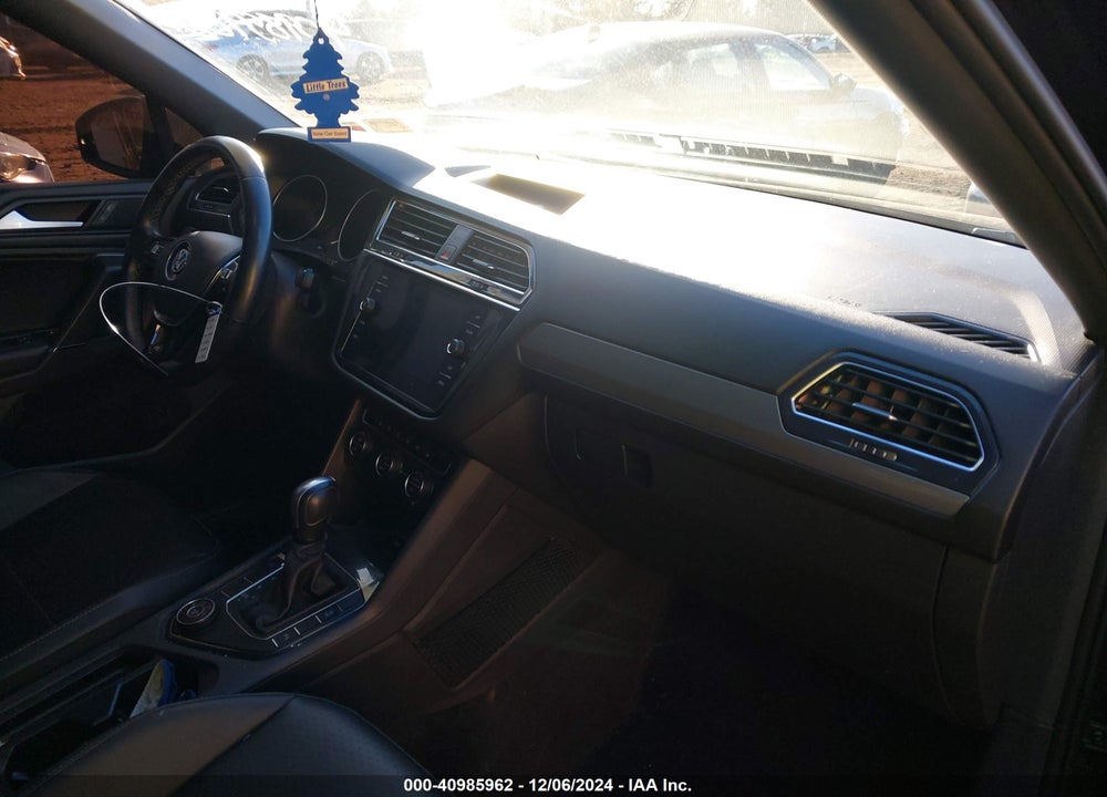 2020 VOLKSWAGEN TIGUAN 2.0T SE/2.0T SE R-LINE BLACK/2.0T SEL VIN: 3VV2B7AX5LM133105