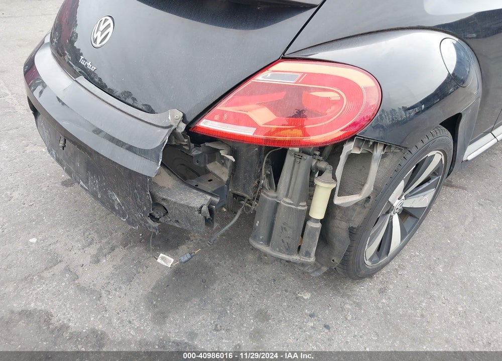 2012 VOLKSWAGEN BEETLE 2.0T VIN: 3VW4A7AT2CM635039