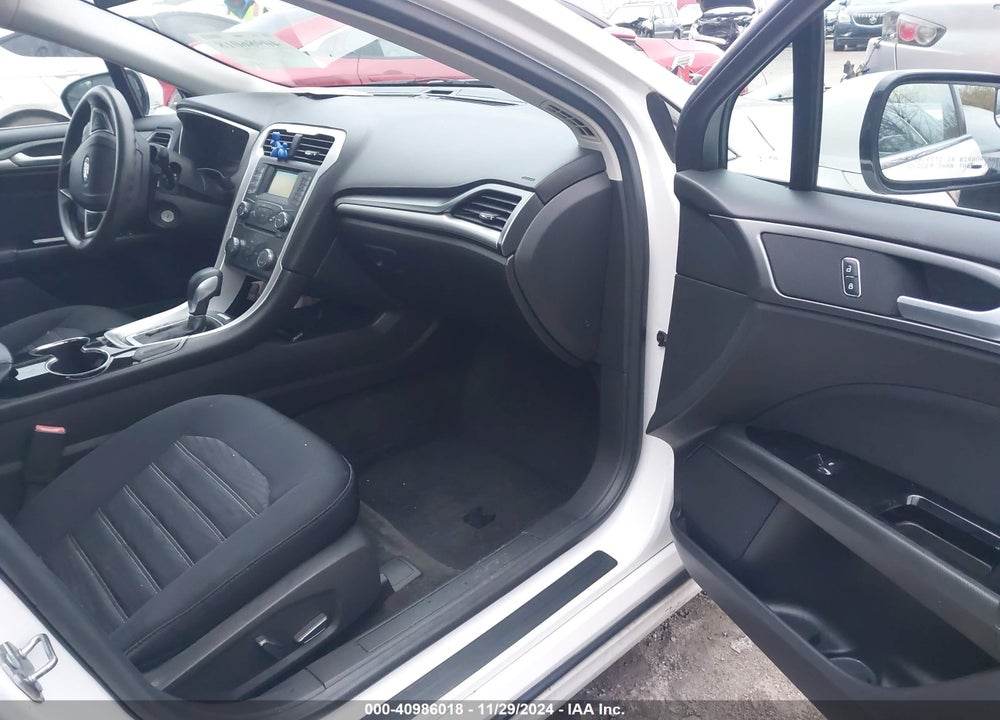 2016 FORD FUSION SE VIN: 3FA6P0H70GR256985