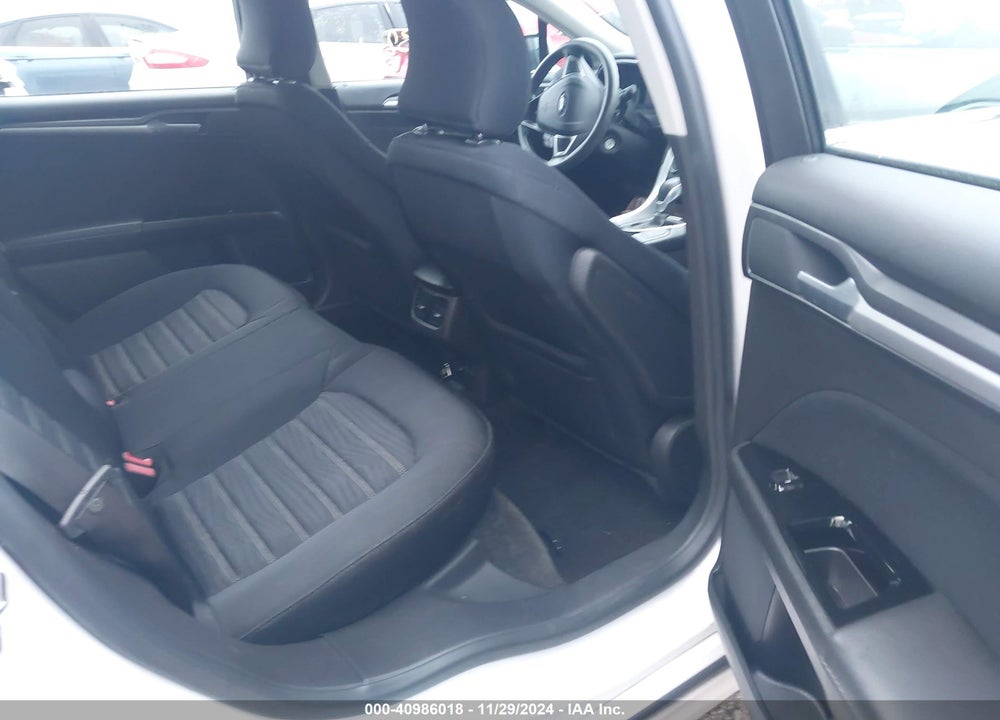 2016 FORD FUSION SE VIN: 3FA6P0H70GR256985