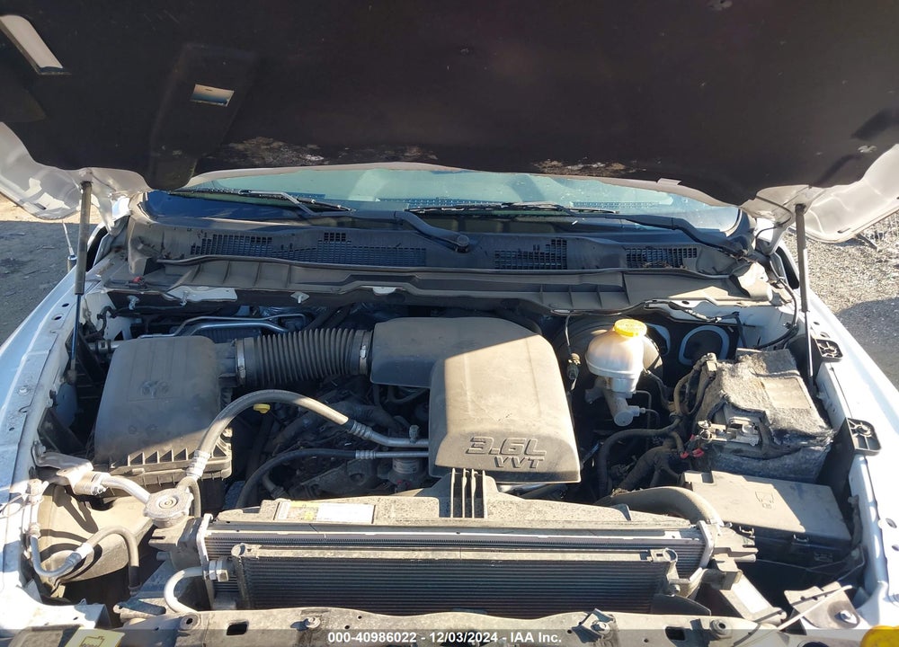 2017 RAM 1500 TRADESMAN 4X2 6'4 BOX VIN: 3C6JR6AGXHG642376