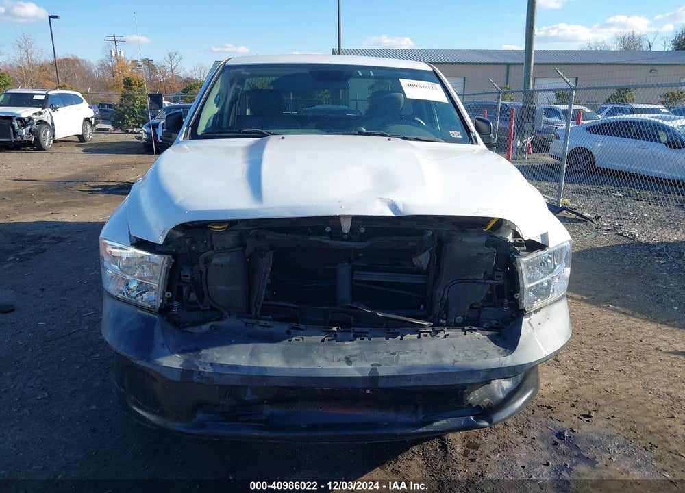 2017 RAM 1500 TRADESMAN 4X2 6'4 BOX VIN: 3C6JR6AGXHG642376