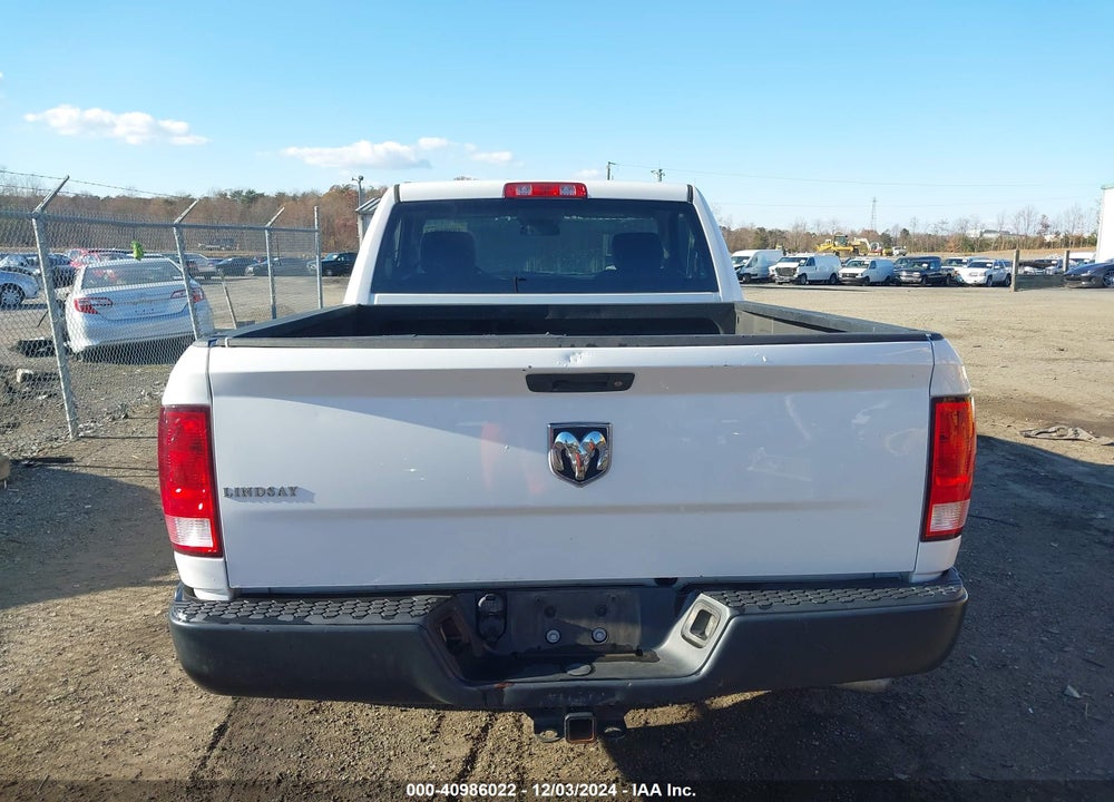 2017 RAM 1500 TRADESMAN 4X2 6'4 BOX VIN: 3C6JR6AGXHG642376