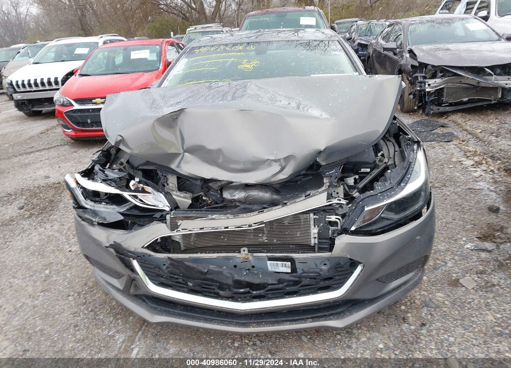 2018 CHEVROLET CRUZE LT AUTO VIN: 1G1BE5SM2J7183975