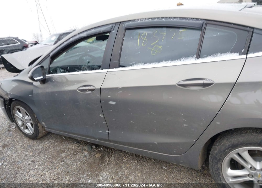 2018 CHEVROLET CRUZE LT AUTO VIN: 1G1BE5SM2J7183975