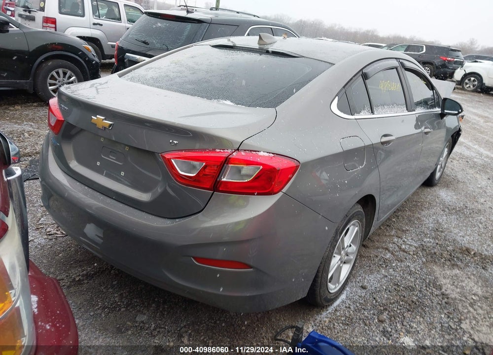 2018 CHEVROLET CRUZE LT AUTO VIN: 1G1BE5SM2J7183975