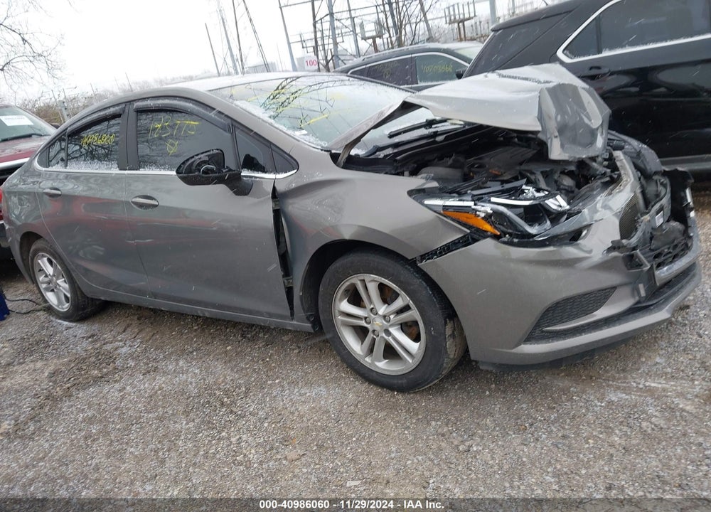 2018 CHEVROLET CRUZE LT AUTO VIN: 1G1BE5SM2J7183975