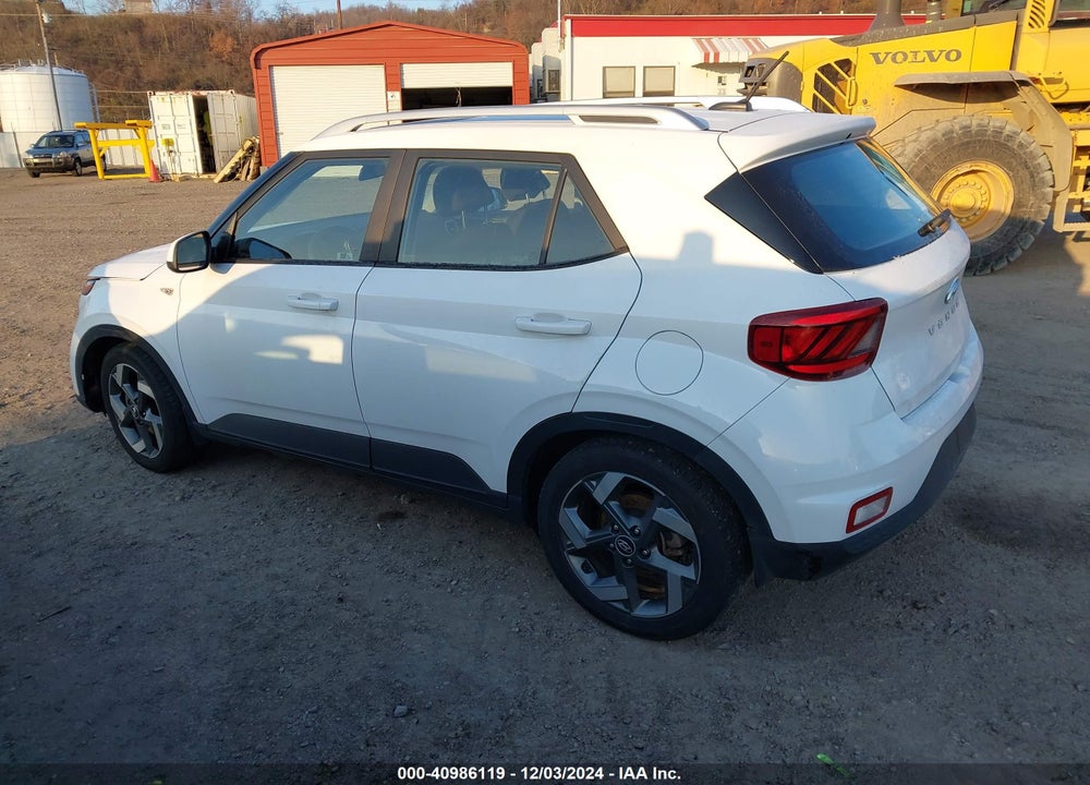 2023 HYUNDAI VENUE SEL VIN: KMHRC8A35PU220383