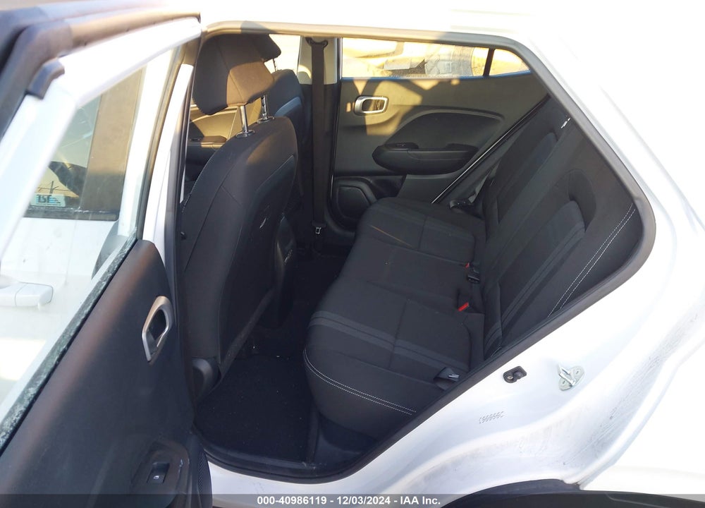 2023 HYUNDAI VENUE SEL VIN: KMHRC8A35PU220383
