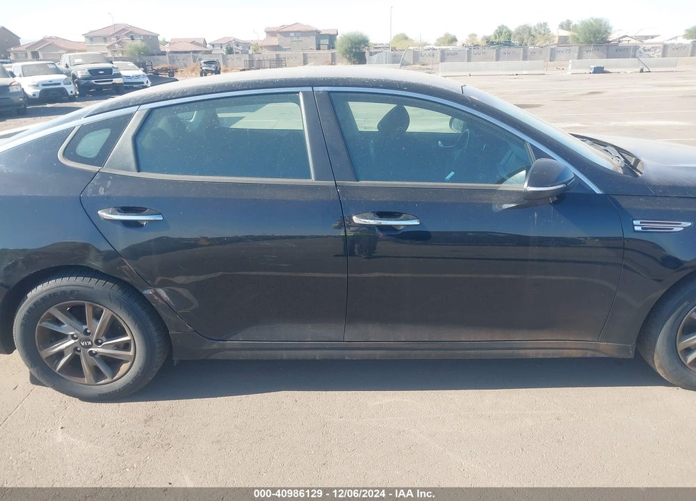 2019 KIA OPTIMA LX VIN: 5XXGT4L31KG343906