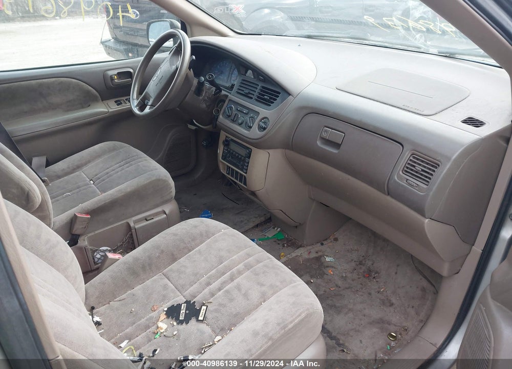 2001 TOYOTA SIENNA LE VIN: 4T3ZF13C31U354996
