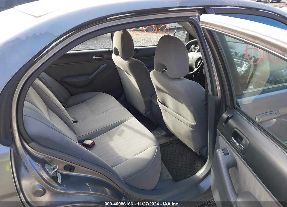 2005 HONDA CIVIC LX VIN: 2HGES16505H614074