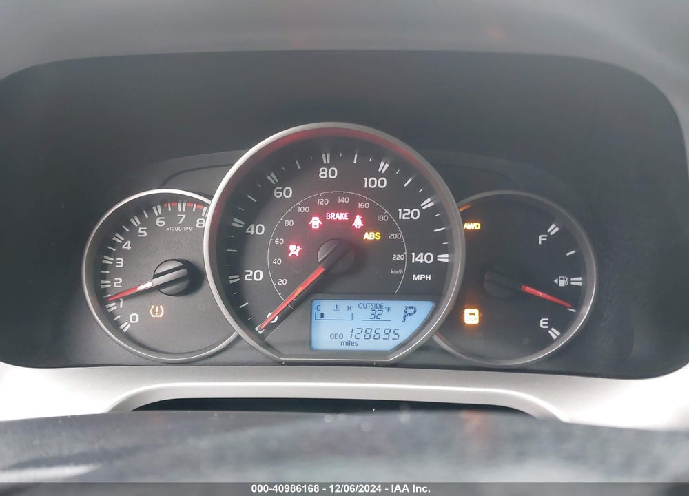 2016 TOYOTA RAV4 LE VIN: JTMBFREV1GJ086102