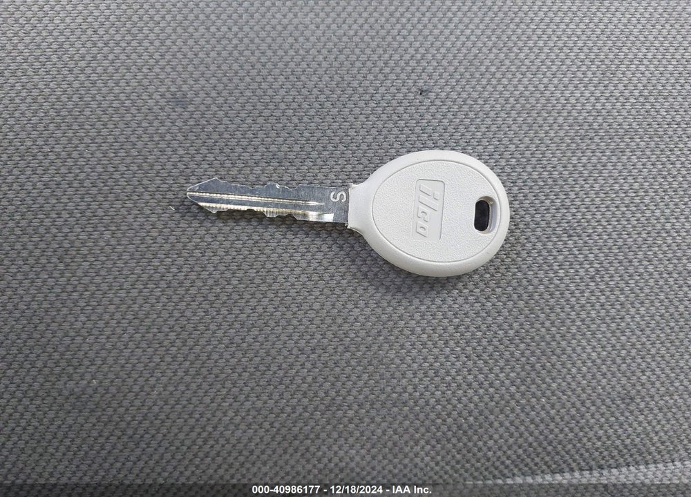 2007 DODGE MAGNUM VIN: 2D4FV47V27H754580