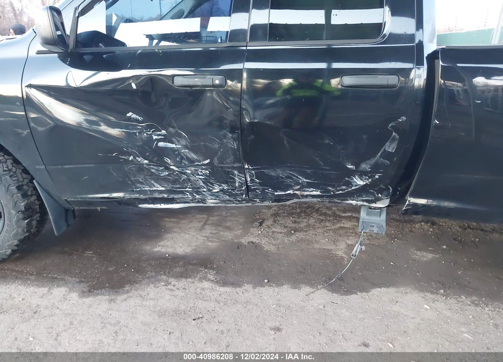 2014 RAM 1500 EXPRESS VIN: 1C6RR7FT2ES426850