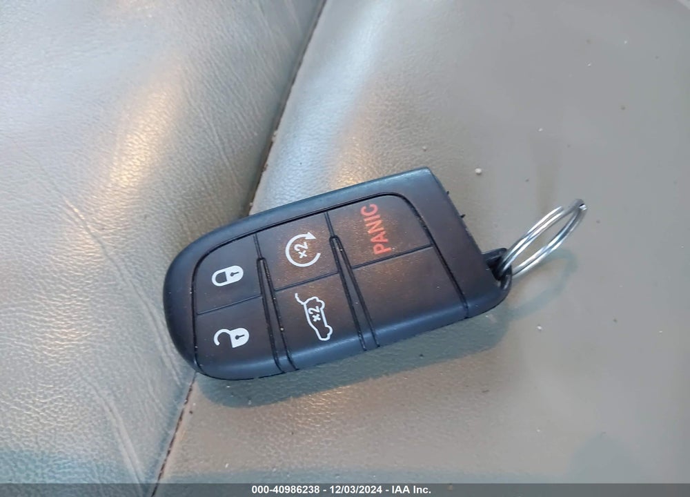 2019 JEEP GRAND CHEROKEE LIMITED 4X4 VIN: 1C4RJFBG3KC825825