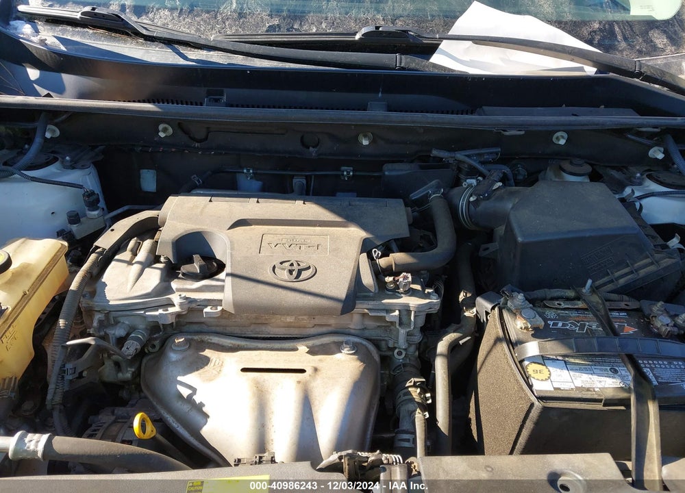 2013 TOYOTA RAV4 XLE VIN: 2T3WFREV6DW042725