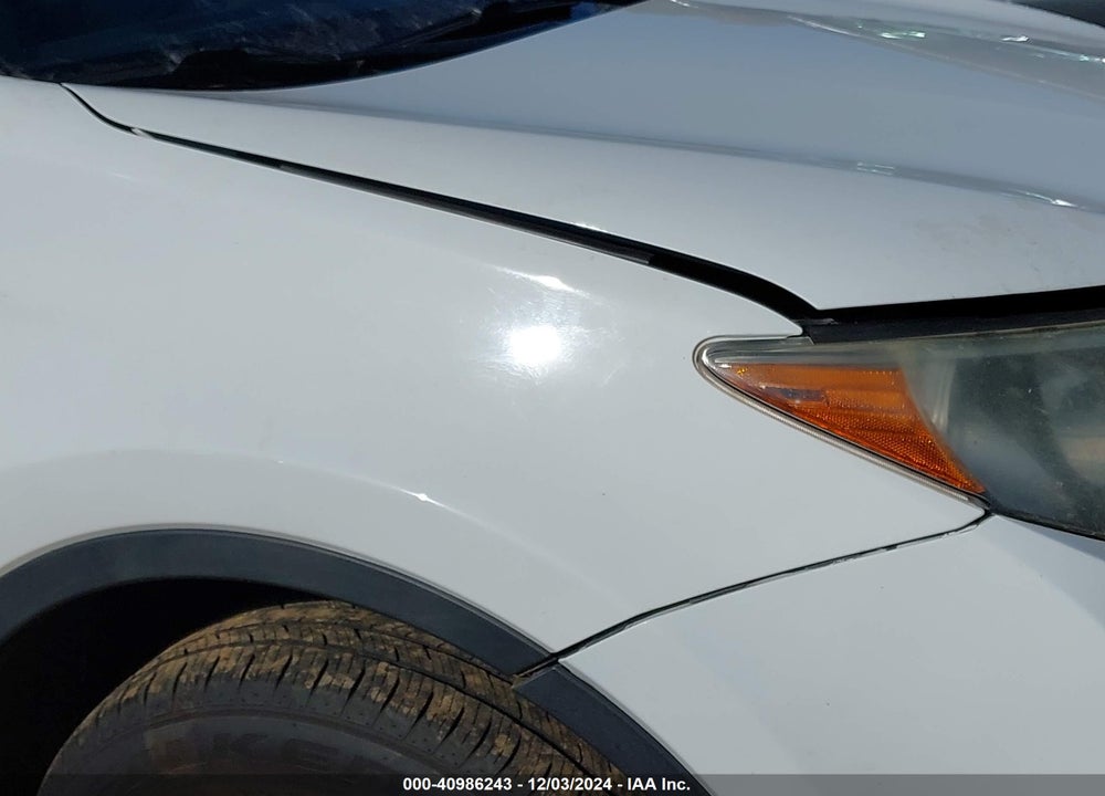 2013 TOYOTA RAV4 XLE VIN: 2T3WFREV6DW042725