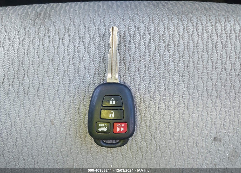 2019 TOYOTA COROLLA VIN: 2T1BURHE0KC197925