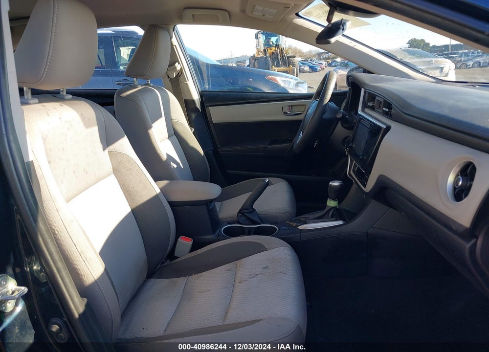 2019 TOYOTA COROLLA VIN: 2T1BURHE0KC197925