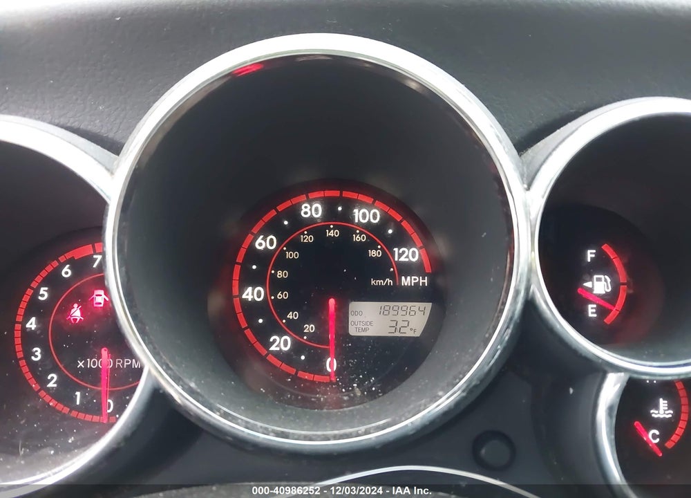 2005 TOYOTA MATRIX/XR VIN: 2T1KR32E65C504395