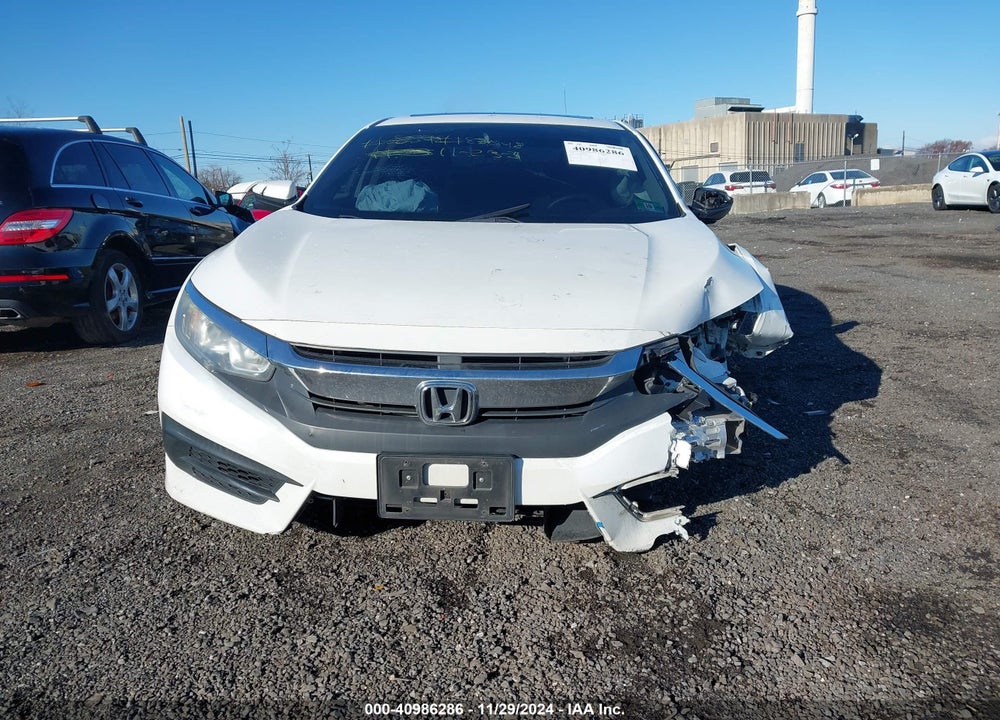 2018 HONDA CIVIC EX VIN: 2HGFC2F73JH518992