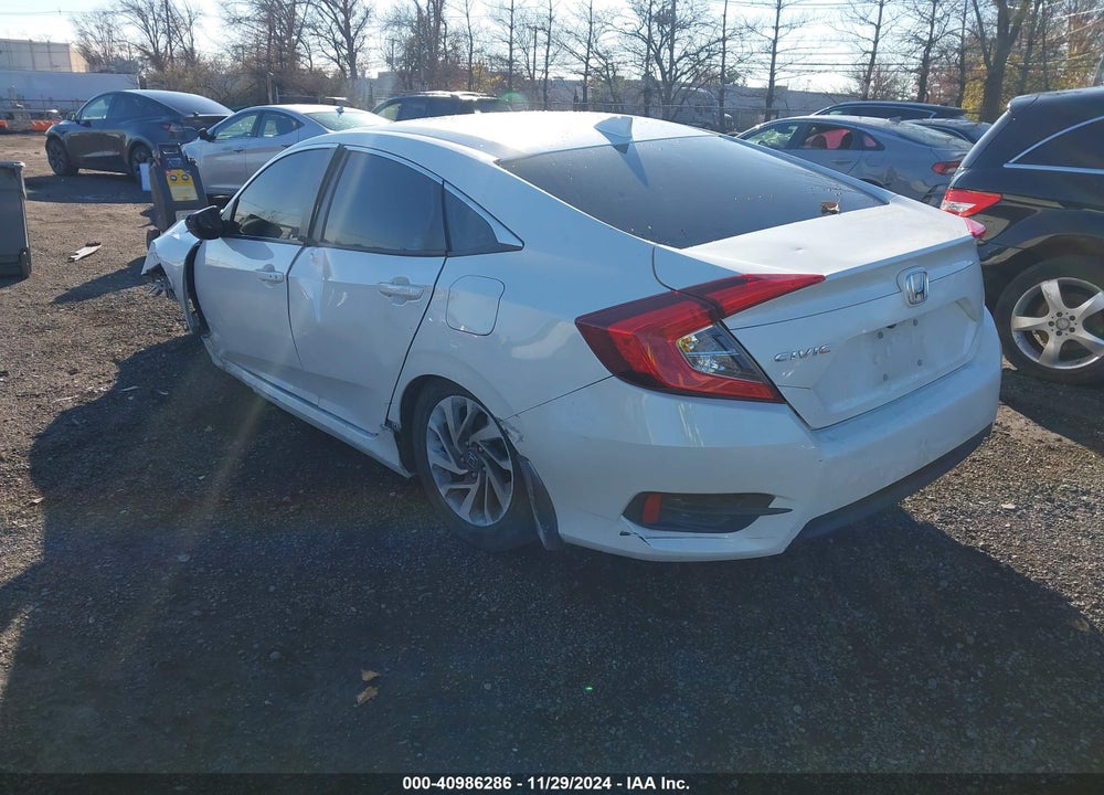 2018 HONDA CIVIC EX VIN: 2HGFC2F73JH518992