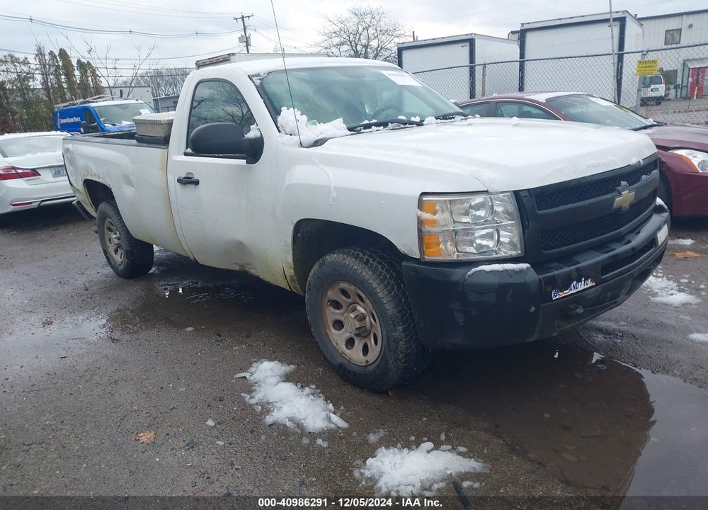 2011 CHEVROLET SILVERADO 1500 WORK TRUCK VIN: 1GCNKPEX8BZ348013