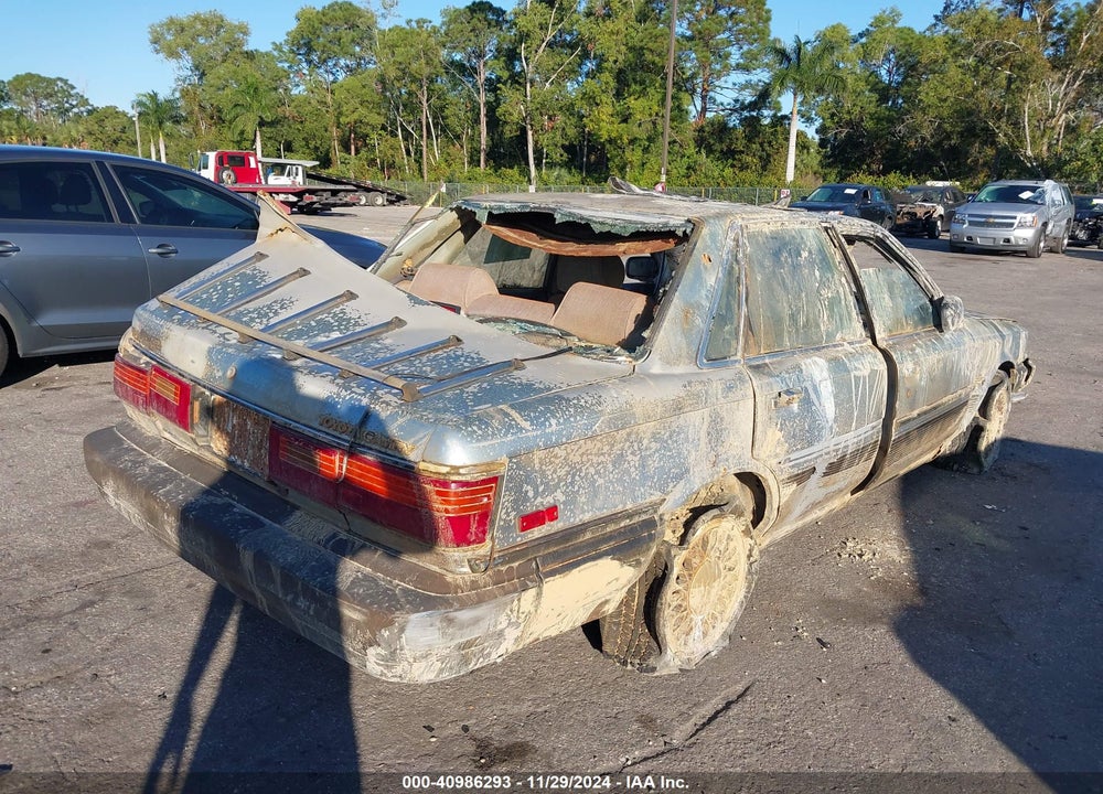 1988 TOYOTA CAMRY DLX VIN: JT2VV21EXJ0018531