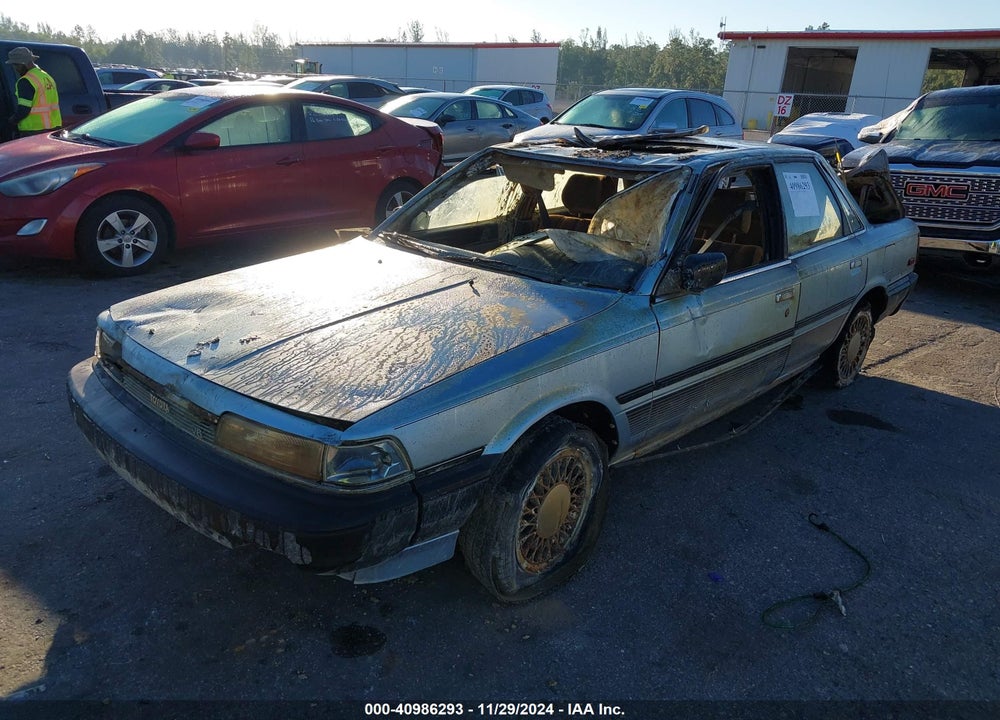 1988 TOYOTA CAMRY DLX VIN: JT2VV21EXJ0018531