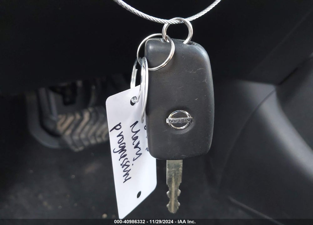 2019 NISSAN ROGUE S VIN: 5N1AT2MT0KC842605