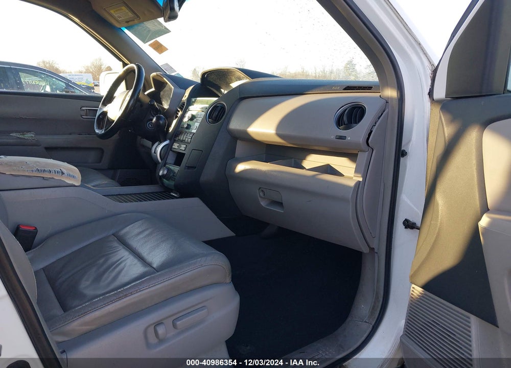 2009 HONDA PILOT TOURING VIN: 5FNYF48839B054944