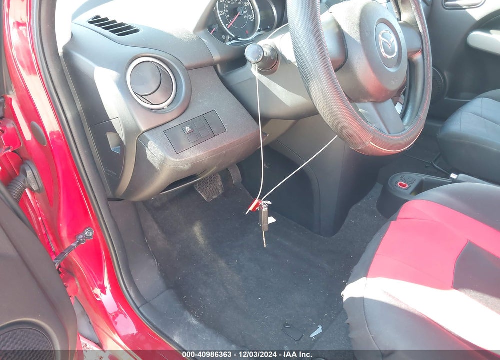 2011 MAZDA 2 SPORT VIN: JM1DE1HY4B0126366