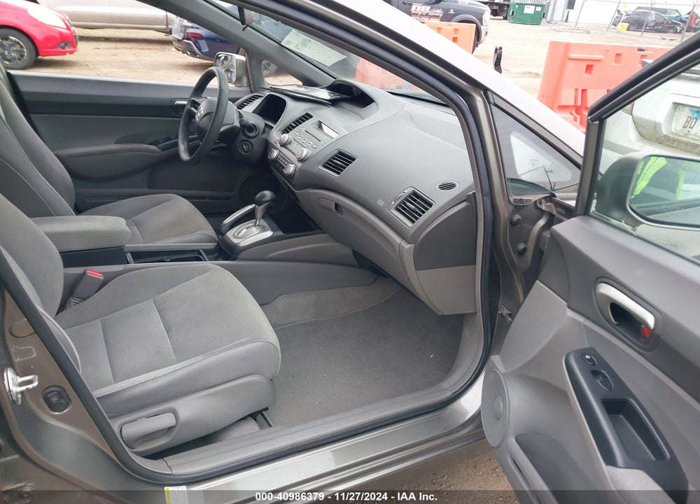2007 HONDA CIVIC LX VIN: 1HGFA16527L007977