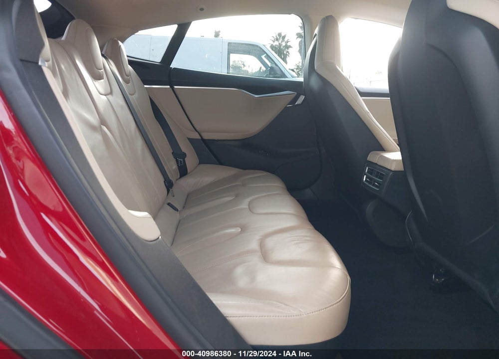 2013 TESLA MODEL S VIN: 5YJSA1CG8DFP15622
