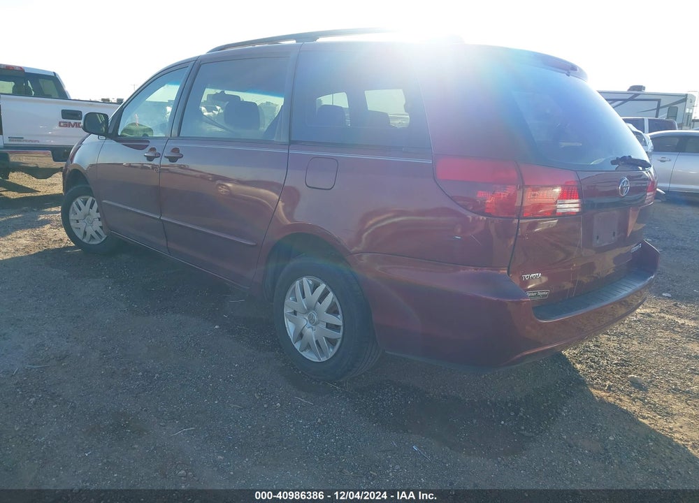 2005 TOYOTA SIENNA CE VIN: 5TDZA23C25S383479