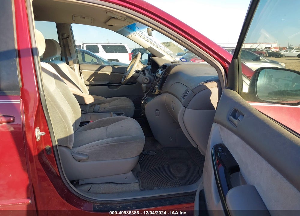 2005 TOYOTA SIENNA CE VIN: 5TDZA23C25S383479