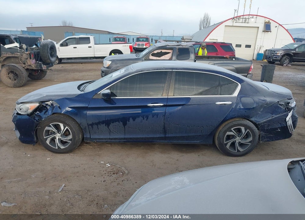 2017 HONDA ACCORD VIN: 1HGCR2F31HA209917
