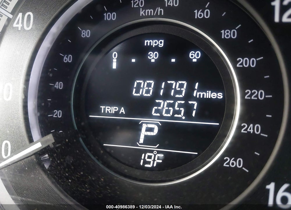 2017 HONDA ACCORD VIN: 1HGCR2F31HA209917