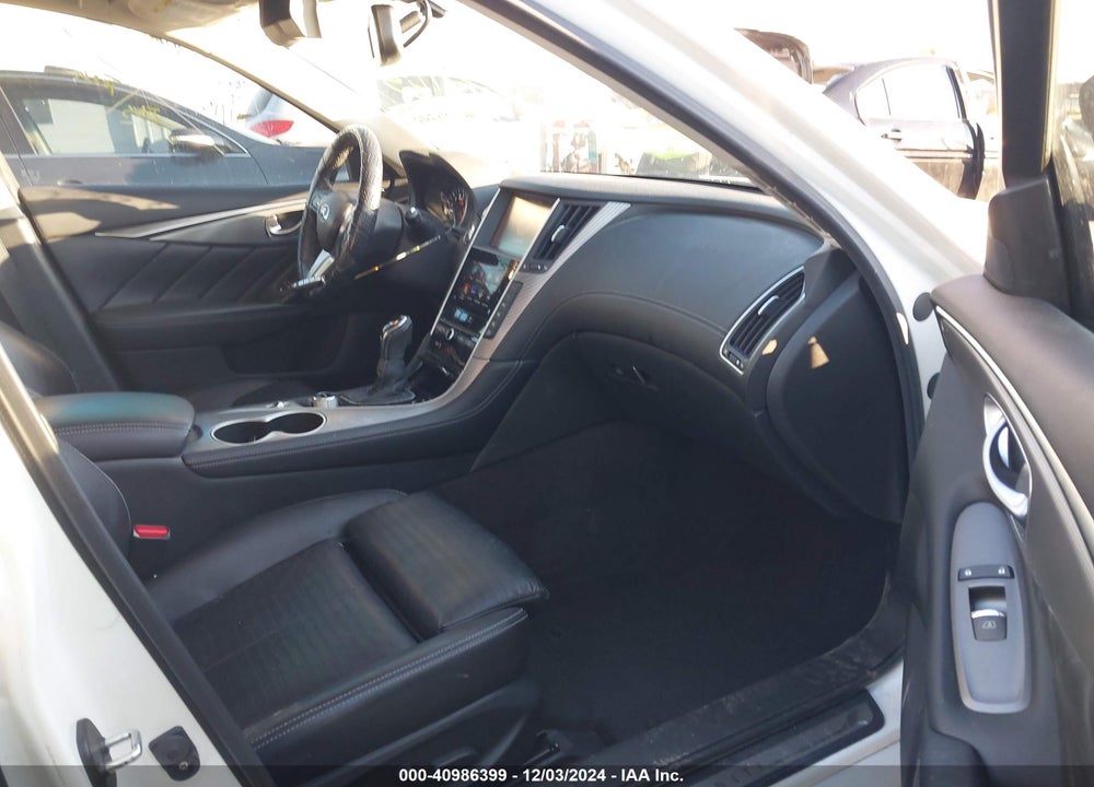 2018 INFINITI Q50 VIN: JN1EV7AP1JM360161