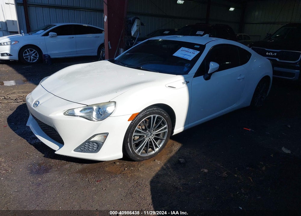 2015 SCION FR-S VIN: JF1ZNAA17F8713581