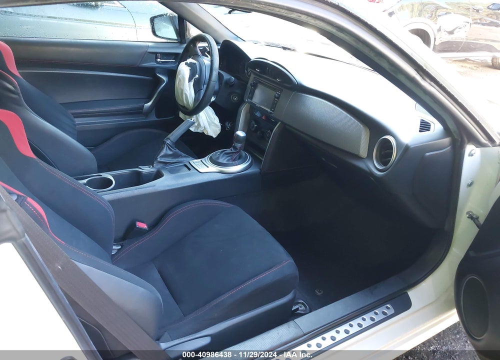 2015 SCION FR-S VIN: JF1ZNAA17F8713581