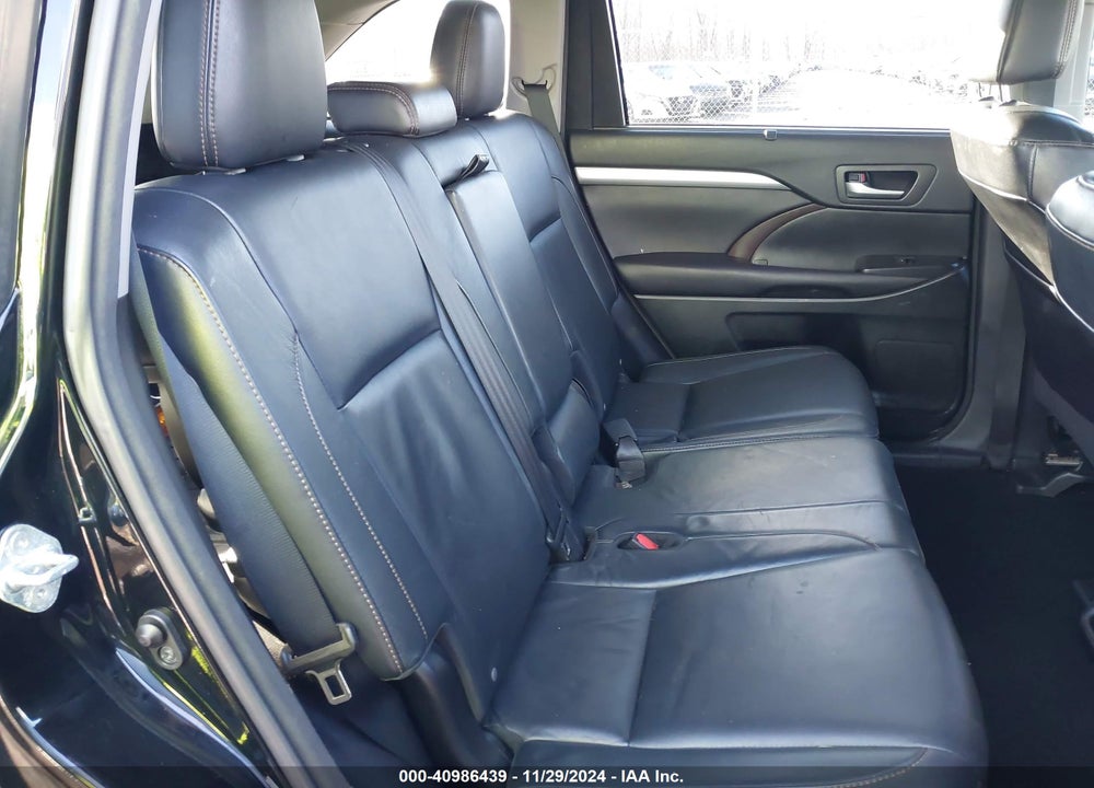 2016 TOYOTA HIGHLANDER XLE V6 VIN: 5TDJKRFH5GS351364