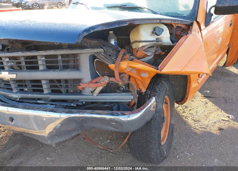 1994 CHEVROLET GMT-400 C2500 VIN: 1GCFC24H2RZ260633