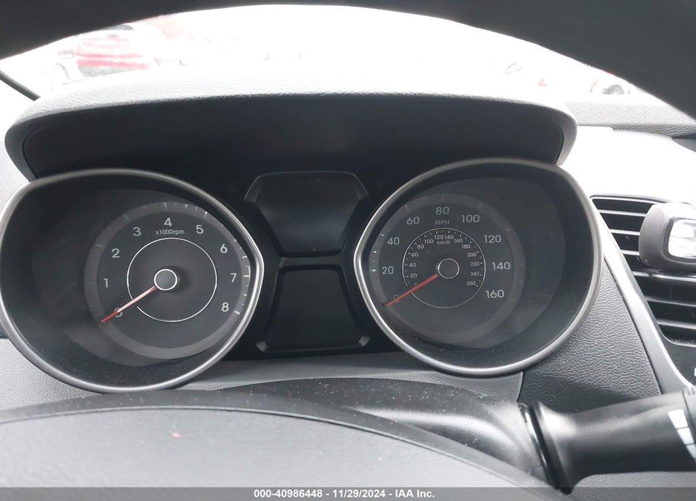 2014 HYUNDAI ELANTRA VIN: 5NPDH4AE8EH493836