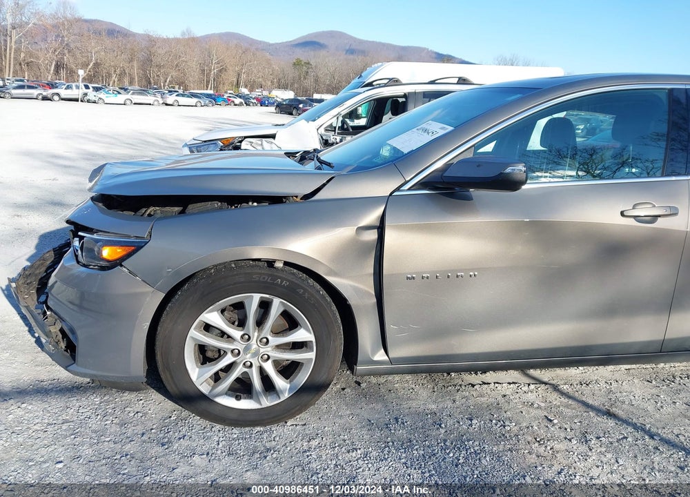 2018 CHEVROLET MALIBU LT VIN: 1G1ZD5ST7JF140103